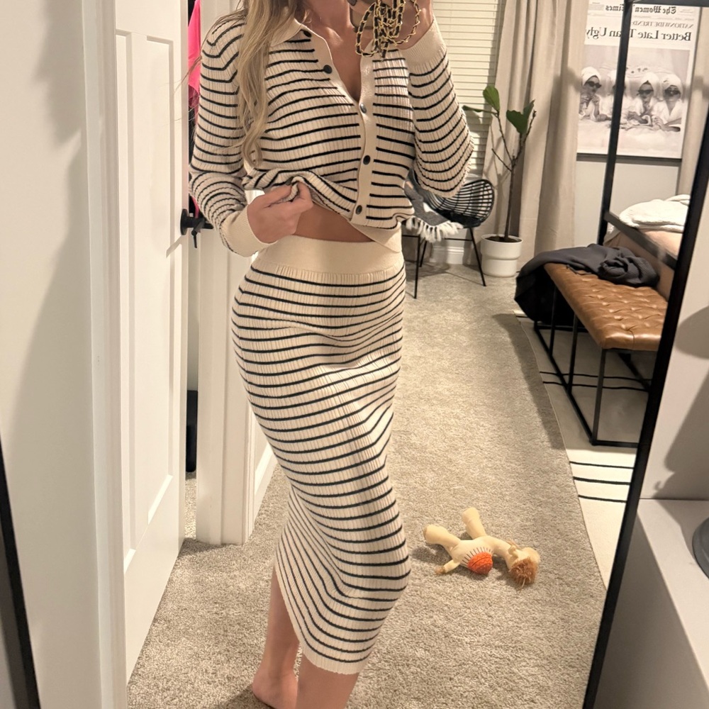 Marled Cream and Black Striped Skirt Set
